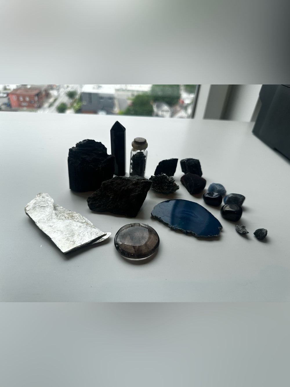 Blue and Black Stone Accent Set — Natural Polished Stones